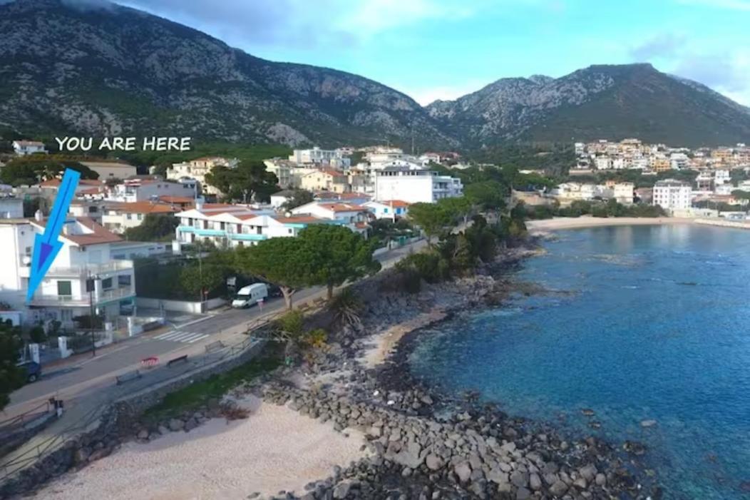 Nido Lungomare, E Sei In Spiaggia... Cala Gonone Kültér fotó